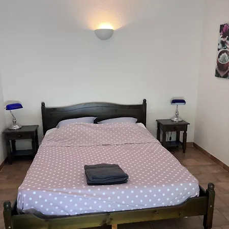 Grande Maison Avec Piscine De 12 Pers En Ardeche Salazac