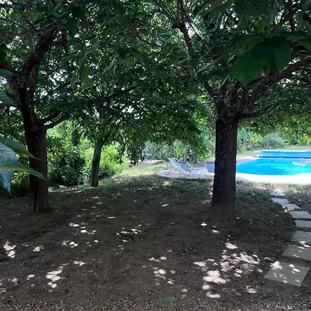 Vila Grande Maison Avec Piscine De 12 Pers En Ardeche *
